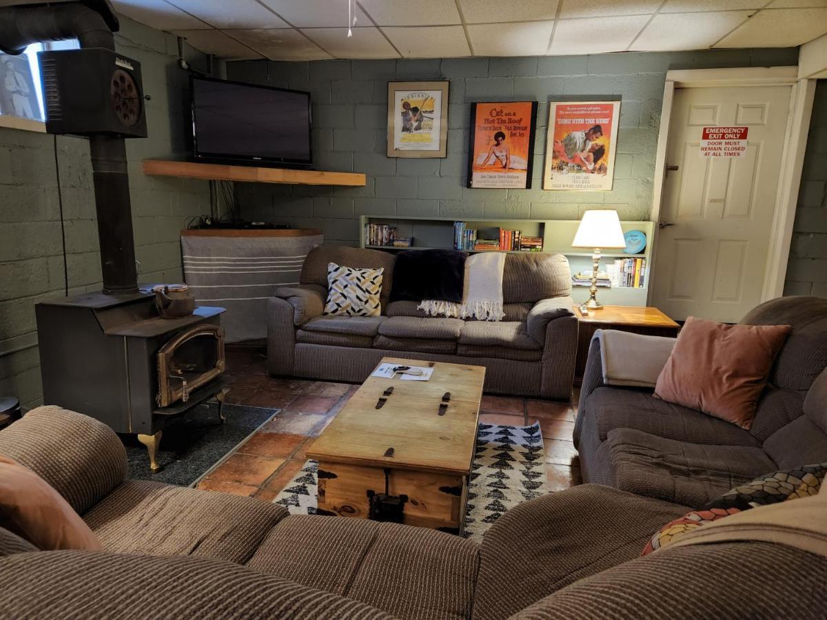 Inn The Clouds Hostel & Inn 리즈빌 외부 사진